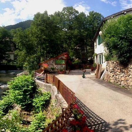 Gite Du Grand Taichou Luzenac Exterior foto